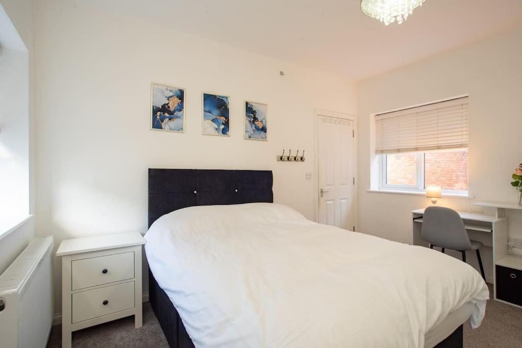 Watford Central Serviced Apartments 2 Extérieur photo